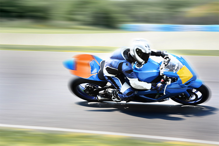 highspeed-motorbike-racer-on-closed-track